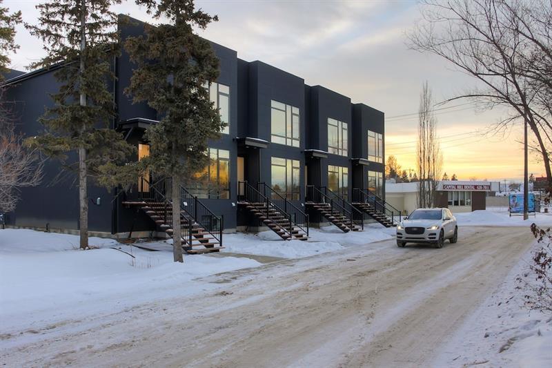 New Luxury Townhome Edmonton Exterior photo