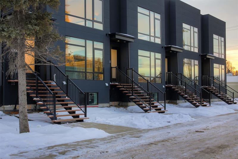 New Luxury Townhome Edmonton Exterior photo